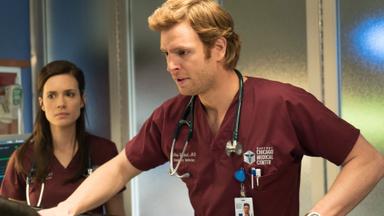 Chicago Med 1x9